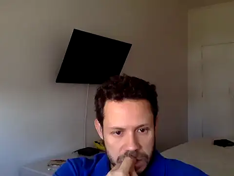 Snapshot of FelipeRiver chatting on September 10, 2025, 3:33 pm FelipeRiver online show from September 10, 2025, 3:33 pm