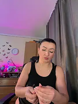 Hotangel75 online show from February 12, 2026, 9:20 am