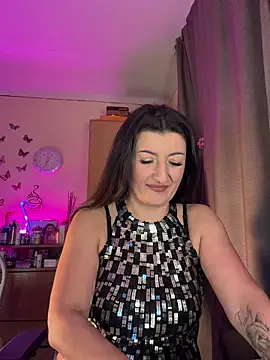 Snapshot of Hotangel75 chatting on April 1, 2026, 8:37 am Hotangel75 online show from April 1, 2026, 8:37 am