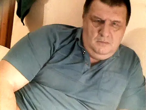 Vyrtous579 online show from December 4, 2025, 3:33 pm