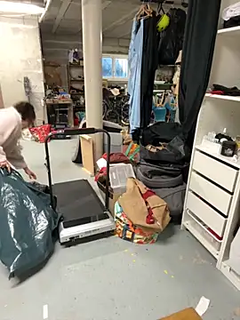 Snapshot of Clara-xoxo chatting on November 19, 2025, 3:12 pm Clara-xoxo online show from November 19, 2025, 3:12 pm