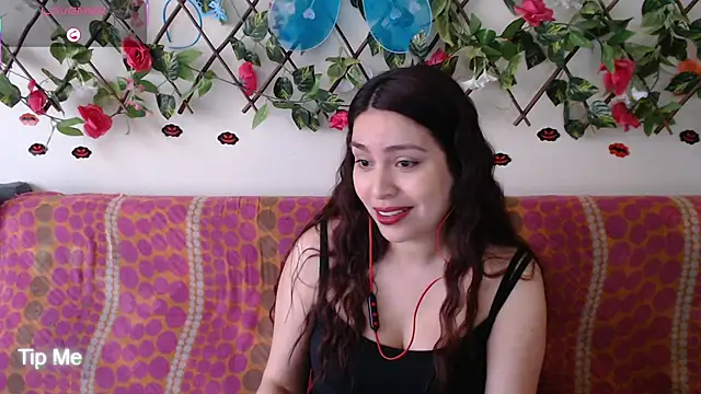 Jack Emily1 online show from November 7, 2025, 5:39 pm