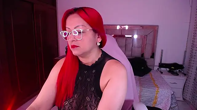 Snapshot of salomecastro_ chatting on October 22, 2025, 3:17 am salomecastro online show from October 22, 2025, 3:17 am