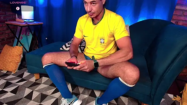 PedroMancini online show from November 29, 2025, 2:06 pm