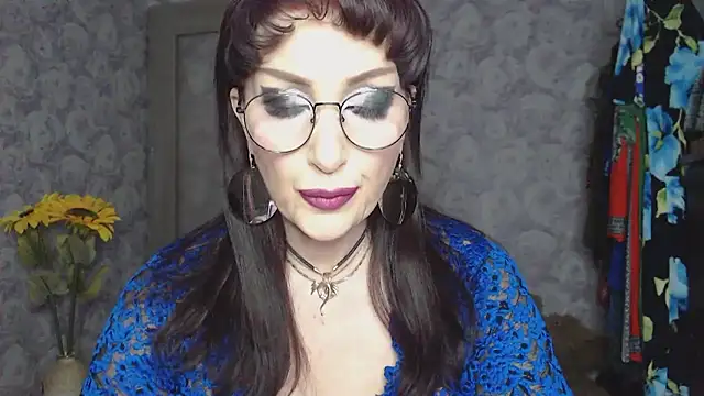 Aziza1 online show from May 28, 2026, 2:23 pm