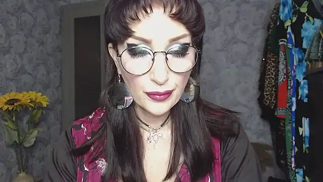 Aziza1 online show from April 8, 2026, 1:45 pm