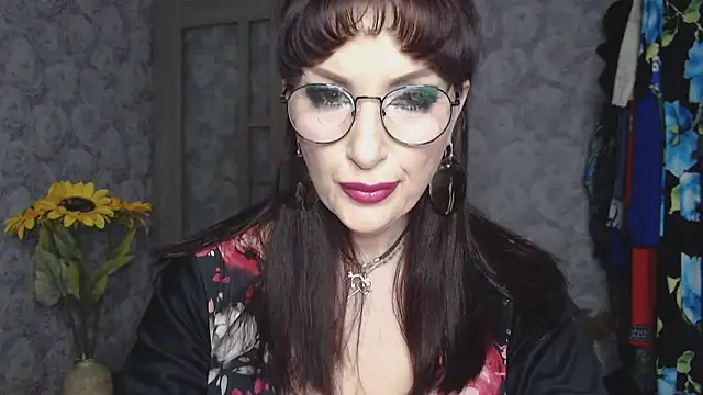 Aziza1 online show from May 11, 2026, 2:18 pm