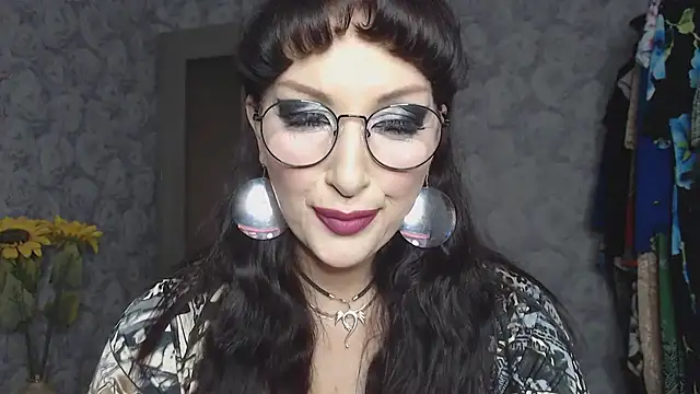 Aziza1 online show from September 24, 2025, 2:23 pm