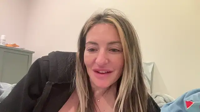 AmandaStarryNight online show from December 20, 2024, 2:26 pm