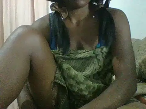 Snapshot of Hamie_sexy chatting on October 1, 2025, 7:07 pm Hamie sexy online show from October 1, 2025, 7:07 pm