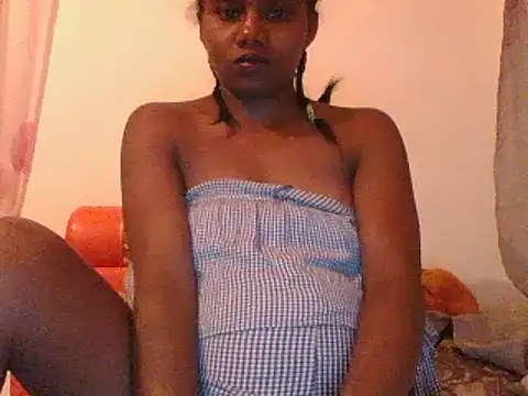 Snapshot of Hamie_sexy chatting on March 12, 2025, 6:53 pm Hamie sexy online show from March 12, 2025, 6:53 pm