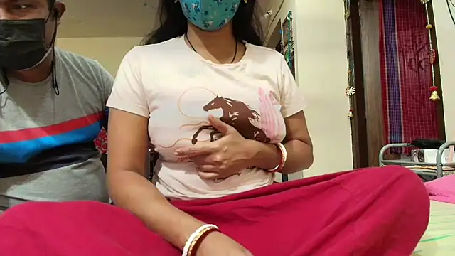 Elina Raj online show from February 22, 2026, 7:33 am