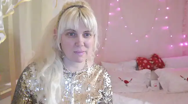 SunnySylvia online show from January 27, 2025, 4:01 pm