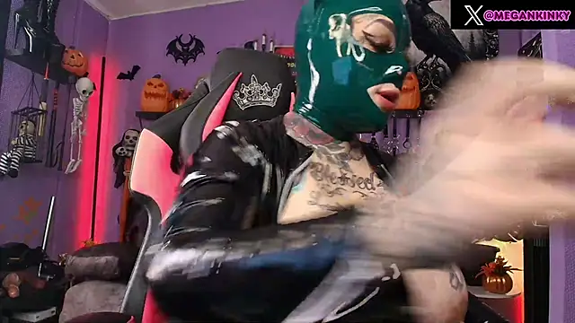 fetishkinkymeganx online show from October 7, 2025, 5:03 pm