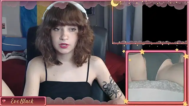 Snapshot of darksoulsandchill chatting on October 17, 2025, 10:33 pm darksoulsandchill online show from October 17, 2025, 10:33 pm