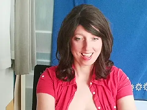 hotdestany online show from March 12, 2025, 3:07 pm