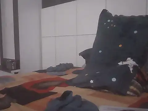 hotindianstud online show from February 20, 2025, 6:46 pm