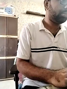 hotindianstud online show from September 22, 2025, 11:05 am