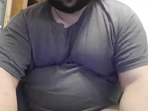 Snapshot of Strongbutgentle36 chatting on February 21, 2025, 10:28 am Strongbutgentle36 online show from February 21, 2025, 10:28 am