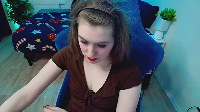 Snapshot of CranberryHot chatting on April 11, 2026, 5:16 pm CranberryHot online show from April 11, 2026, 5:16 pm