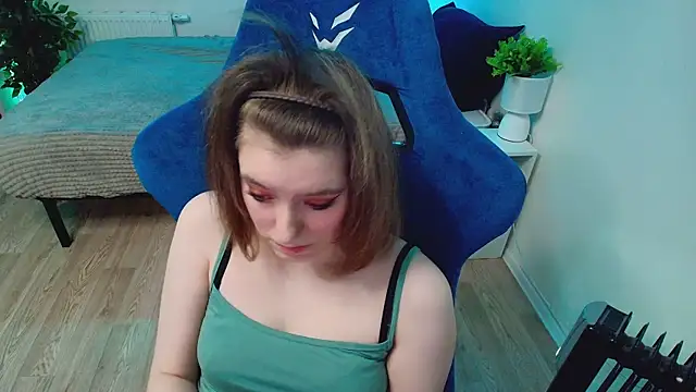 CranberryHot online show from May 10, 2026, 8:11 pm