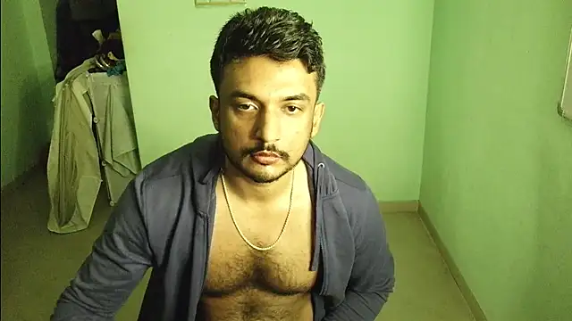 Snapshot of daringcutie chatting on December 1, 2025, 12:22 am daringcutie online show from December 1, 2025, 12:22 am