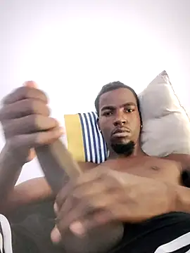 El tulp3nn online show from October 18, 2025, 9:39 pm