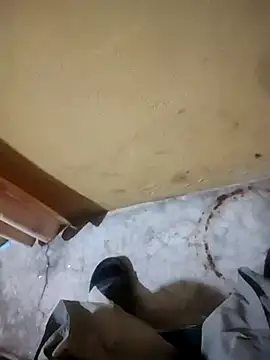 Snapshot of Manyy550 chatting on January 18, 2026, 10:57 pm Manyy550 online show from January 18, 2026, 10:57 pm