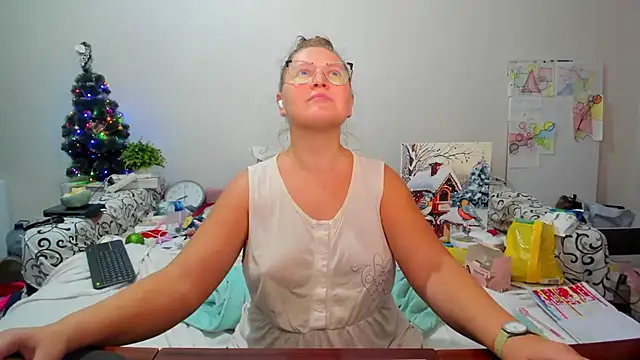 IamYourNarcotic online show from December 19, 2025, 2:19 pm