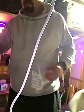 canadacockinme online show from October 21, 2025, 12:26 pm