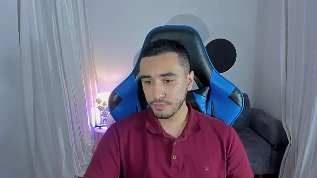 Nick Moca online show from December 4, 2024, 2:47 am