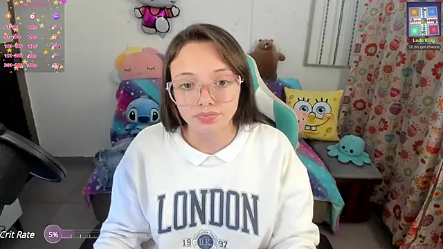 Snapshot of linda-schmidt chatting on February 6, 2025, 4:10 am linda-schmidt online show from February 6, 2025, 4:10 am