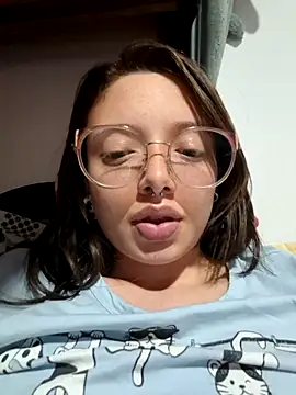 linda-schmidt online show from April 21, 2026, 1:42 am