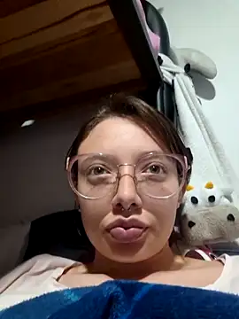 Snapshot of linda-schmidt chatting on September 24, 2025, 11:54 pm linda-schmidt online show from September 24, 2025, 11:54 pm