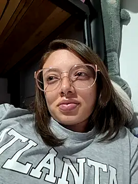 linda-schmidt online show from May 25, 2026, 2:22 am