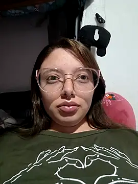 Snapshot of linda-schmidt chatting on March 16, 2025, 11:37 pm linda-schmidt online show from March 16, 2025, 11:37 pm
