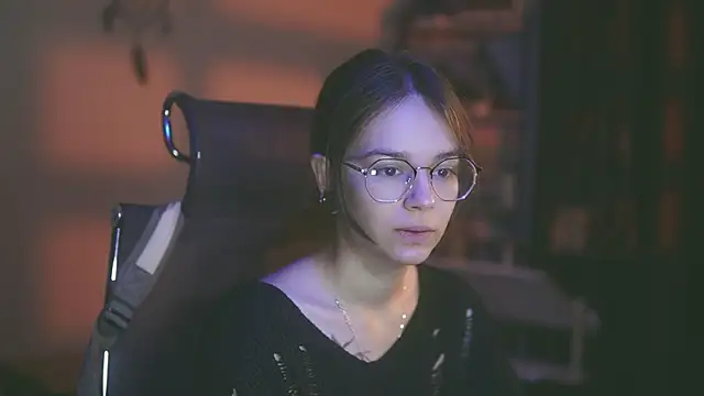 alyssa sweet online show from February 25, 2026, 4:34 am