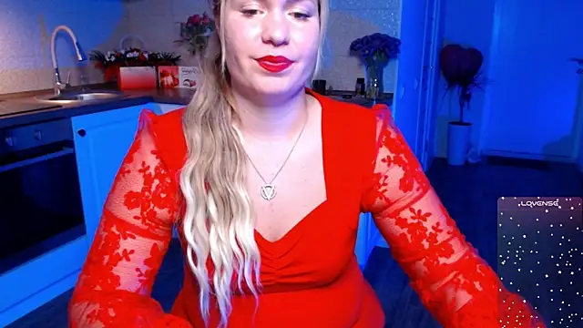 Snapshot of HotTiffani chatting on March 10, 2025, 7:29 pm HotTiffani online show from March 10, 2025, 7:29 pm