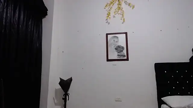 venuz mendoza20 online show from September 25, 2025, 2:23 pm