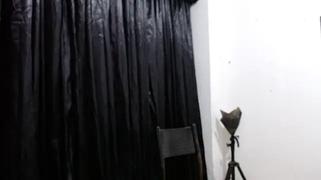 venuz mendoza20 online show from September 16, 2025, 1:56 pm