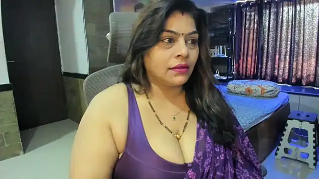 Snapshot of tarivishu23 chatting on March 11, 2025, 9:34 am tarivishu23 online show from March 11, 2025, 9:34 am
