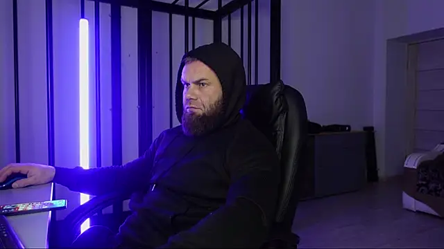 Tommy Burnz online show from February 11, 2025, 3:29 am