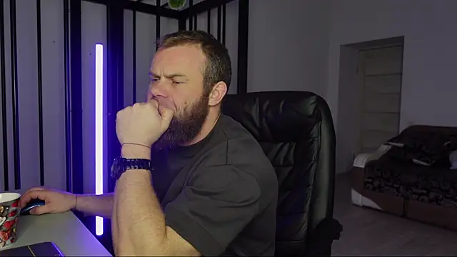 Tommy Burnz online show from February 15, 2025, 2:47 am