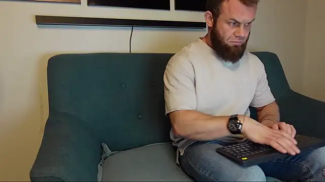 Tommy Burnz online show from February 7, 2025, 6:03 am