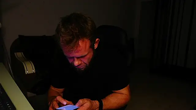 Tommy Burnz online show from September 8, 2025, 7:46 pm