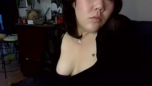 missemi online show from January 12, 2026, 5:47 am