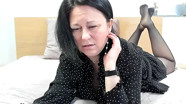 Snapshot of BritttanyBrix chatting on March 22, 2026, 9:44 am BritttanyBrix online show from March 22, 2026, 9:44 am