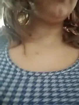 Snapshot of SWEETLUNA077 chatting on January 7, 2026, 8:30 am SWEETLUNA077 online show from January 7, 2026, 8:30 am