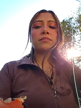 DORYY online show from November 13, 2025, 10:02 pm