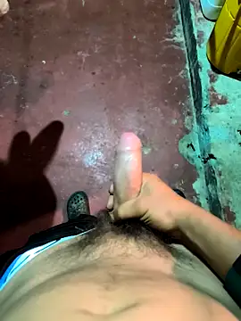 Snapshot of dickbastienweed chatting on October 23, 2025, 7:40 am dickbastienweed online show from October 23, 2025, 7:40 am